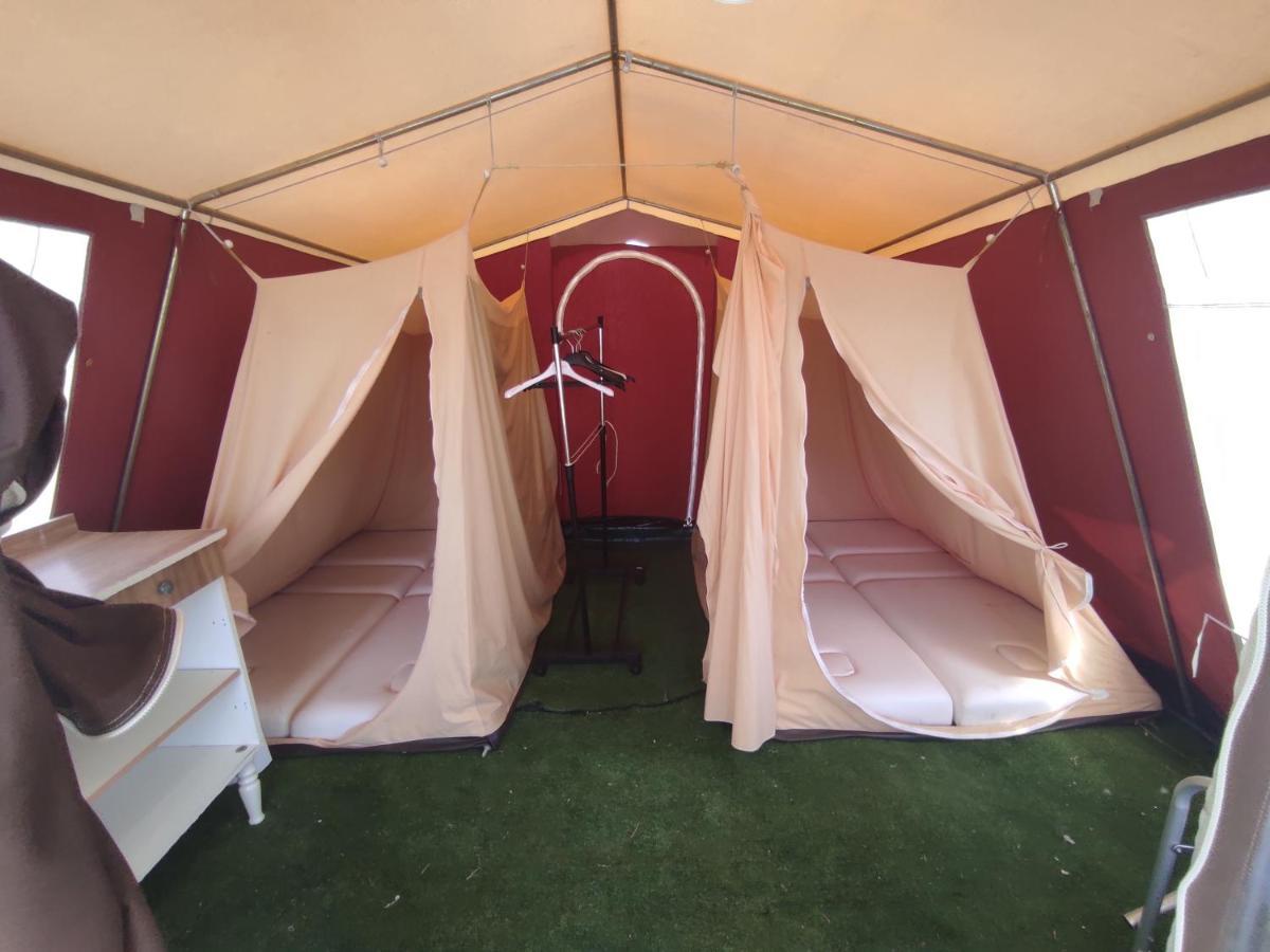 Готель Camping Terreno-Ro-Bi-Li Кутроф'яно Екстер'єр фото